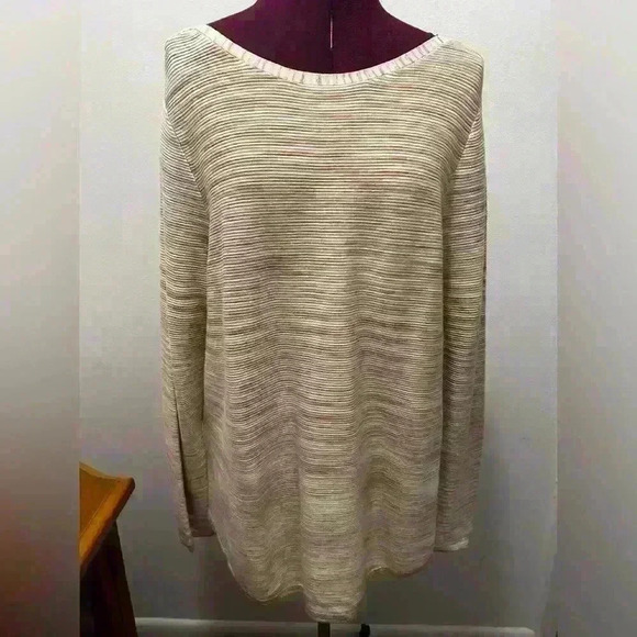 Chico’s Sweater - Picture 2 of 6